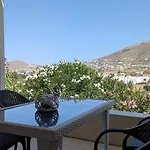 Nikos Asklipios Semesterbostad *
