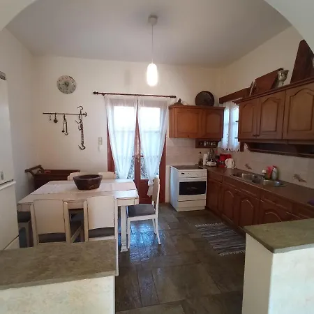 Holiday home Nikos Asklipios Parikia (Paros)