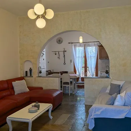 Nikos Asklipios Holiday home