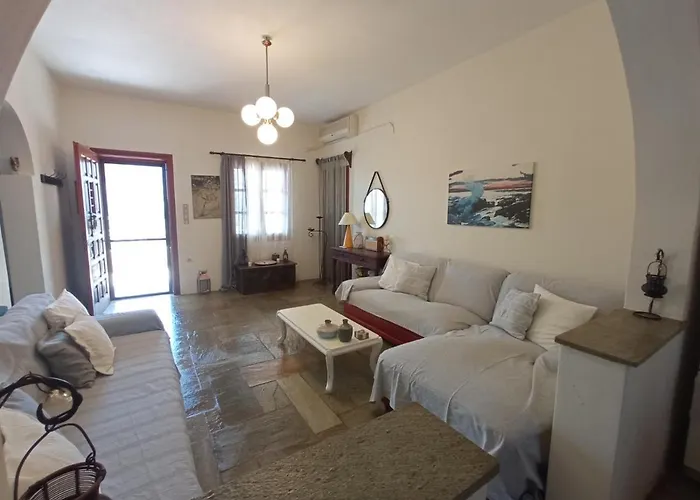 Nikos Asklipios Semesterbostad *