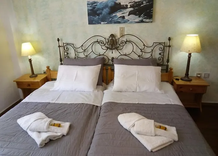 Nikos Asklipios Semesterbostad