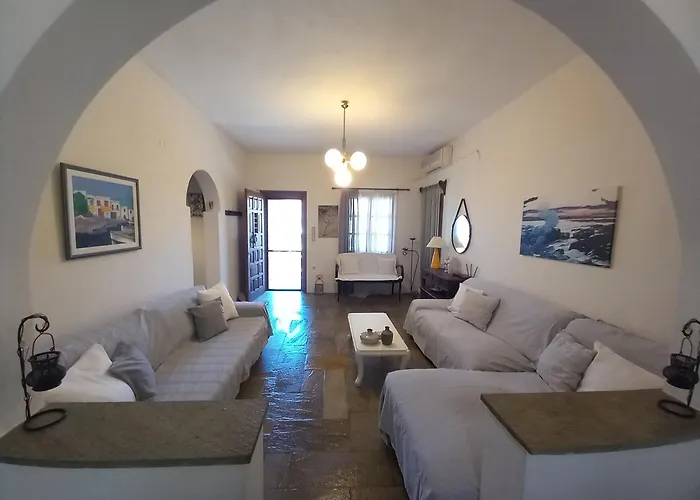 Nikos Asklipios Semesterbostad *